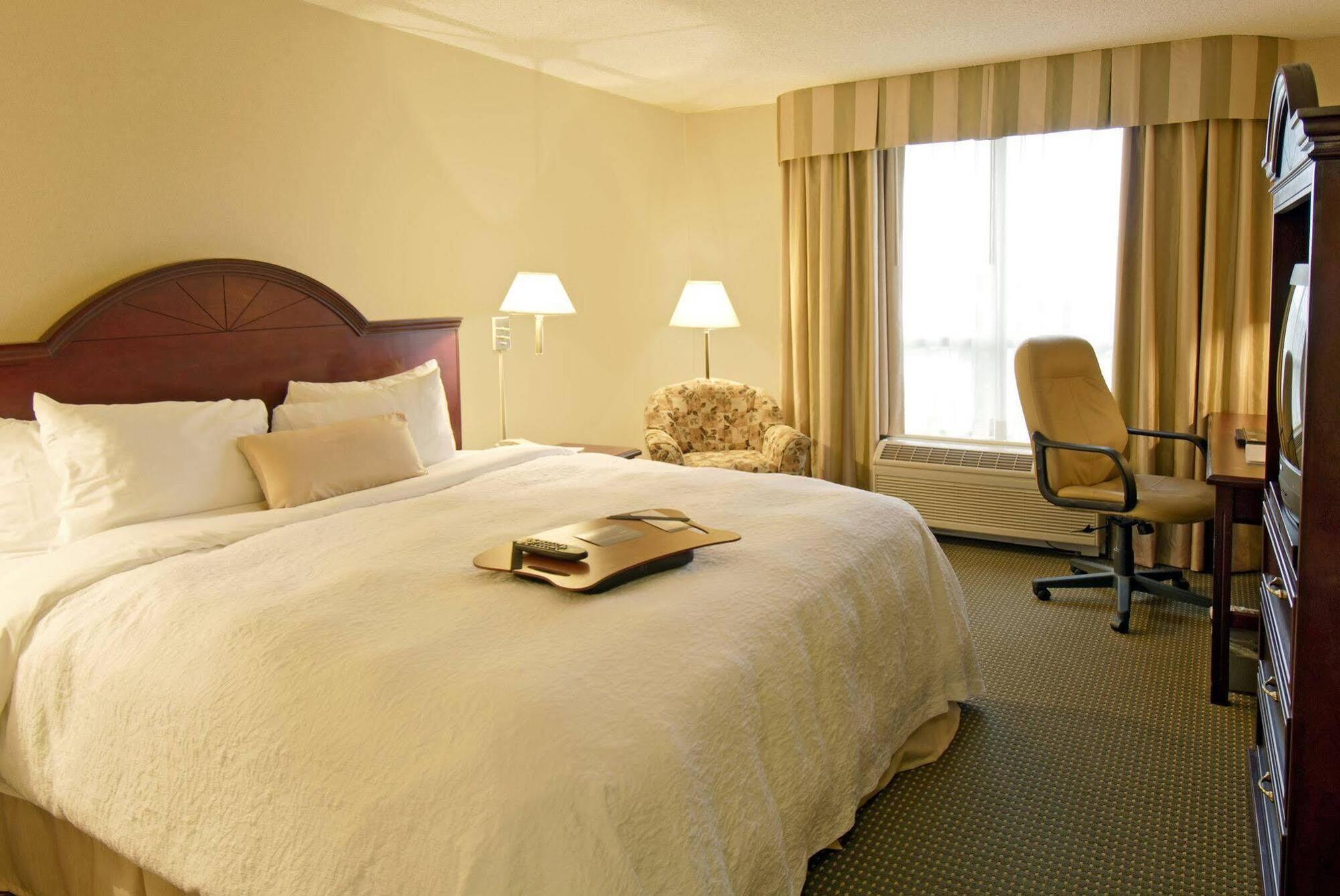 Hampton Inn Toronto-Mississauga West מראה חיצוני תמונה